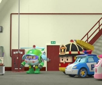 Robocar Poli - Sécurité incendie avec Roy - Un feu difficile à éteindre