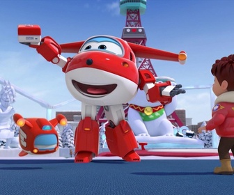 Super Wings - S05 E04 - Le tournois de toupies