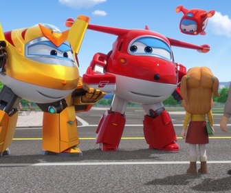 Super Wings - S05 E28 - La fête des mères